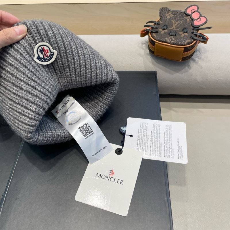 Moncler Caps